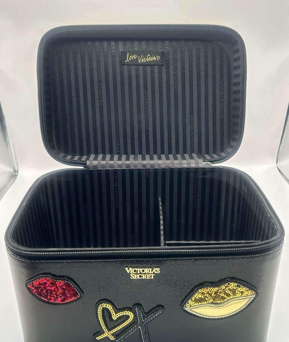 Victoria's Secret Black Vanity Makeup Train Case with Sequin Patches - Picture 6 of 11